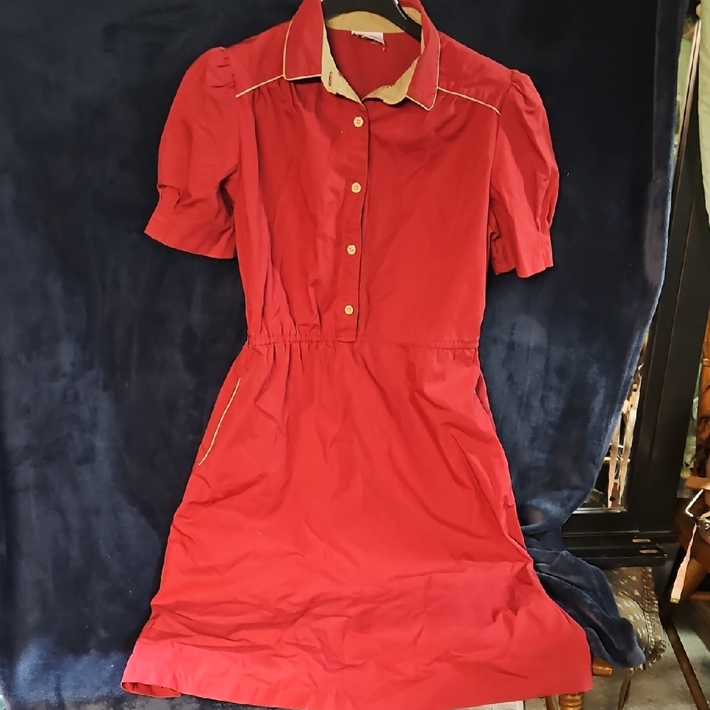 Vintage Elegant Red Button-Up Dress
